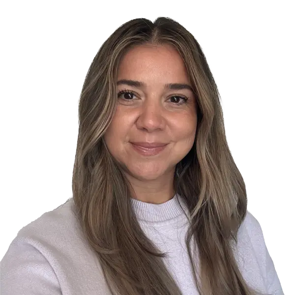 Cinthya Vargas Compassionate caregiver providing senior home care services in a peaceful environment.